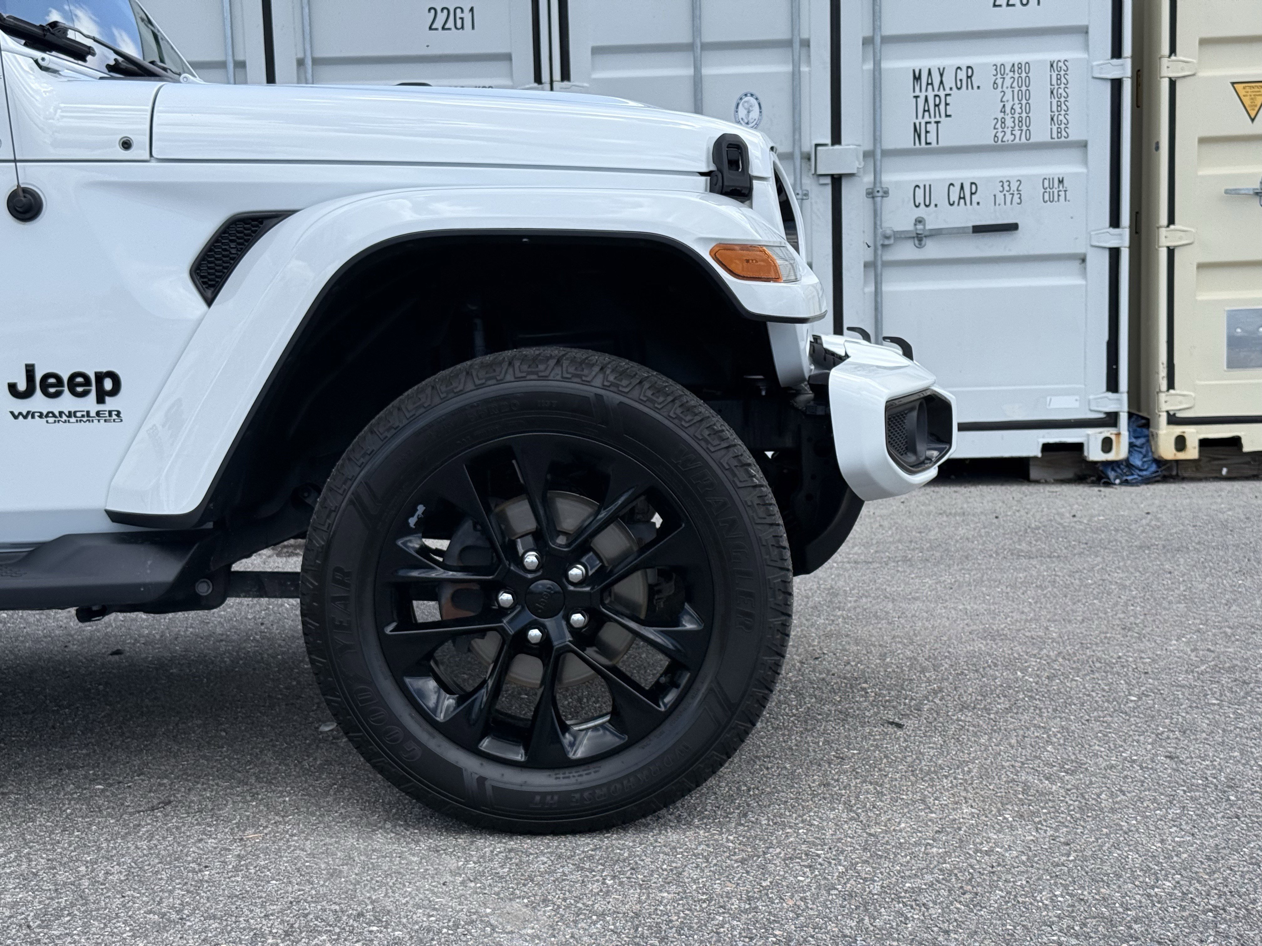 Used 2021 Jeep Wrangler Unlimited Sahara AWD/4WD image 11