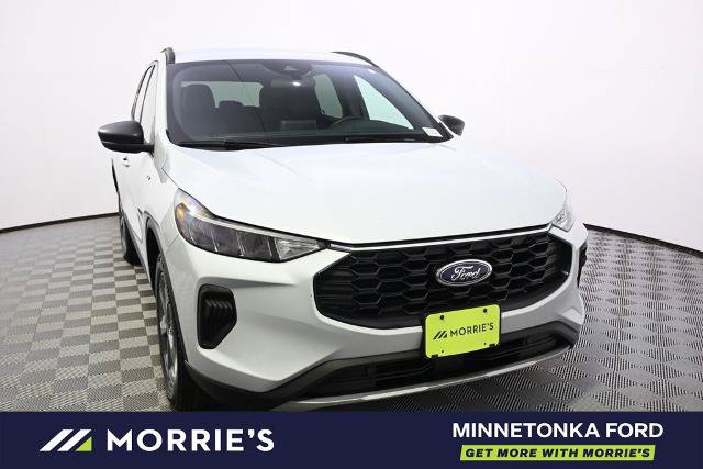 Certified 2025 Ford Escape ST-Line AWD/4WD image 9
