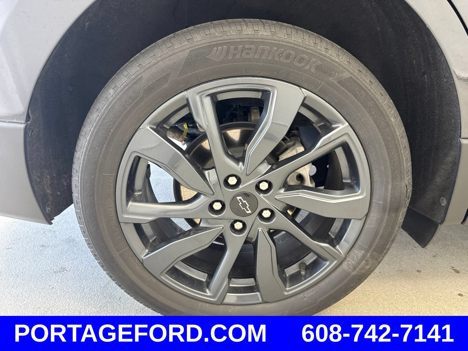 Used 2022 Chevrolet Equinox RS w/ RS Leather Package AWD/4WD image 43