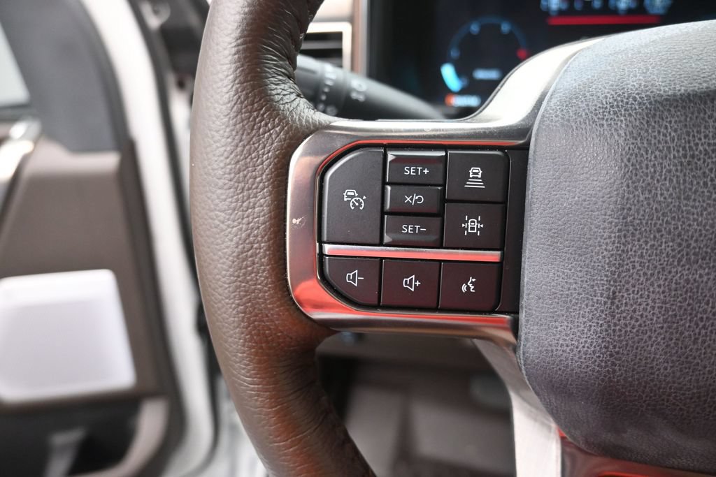 Certified 2025 Ford F250 King Ranch AWD/4WD image 7