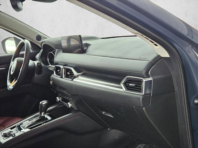 Used 2023 MAZDA CX-5 Carbon Edition image 19