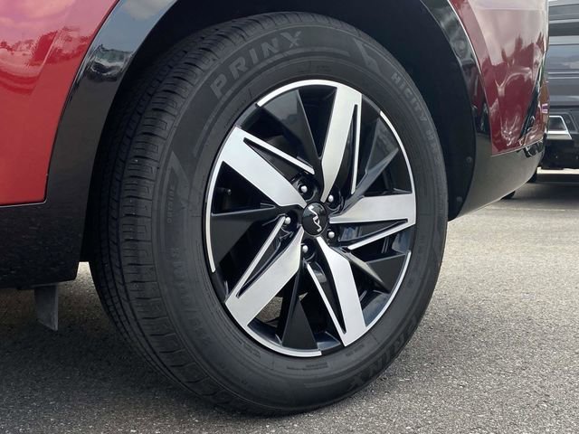 Used 2022 Kia Sorento S FWD image 11