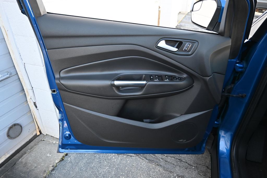 Certified 2018 Ford Escape SEL AWD/4WD image 19