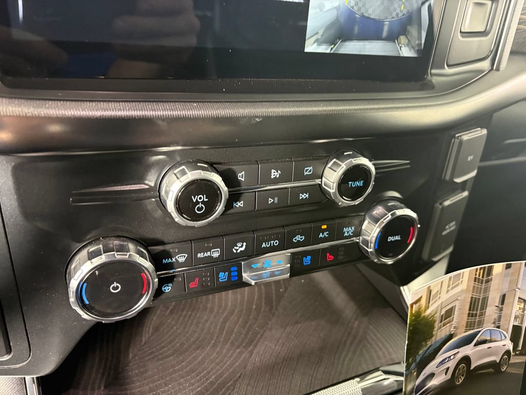 Certified 2022 Ford F150 Platinum w/ FX4 Off-Road Package AWD/4WD image 20