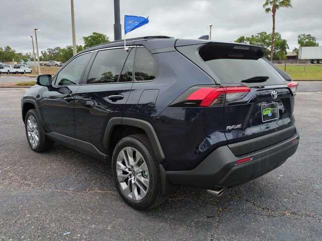 Used 2024 Toyota RAV4 XLE Premium image 7