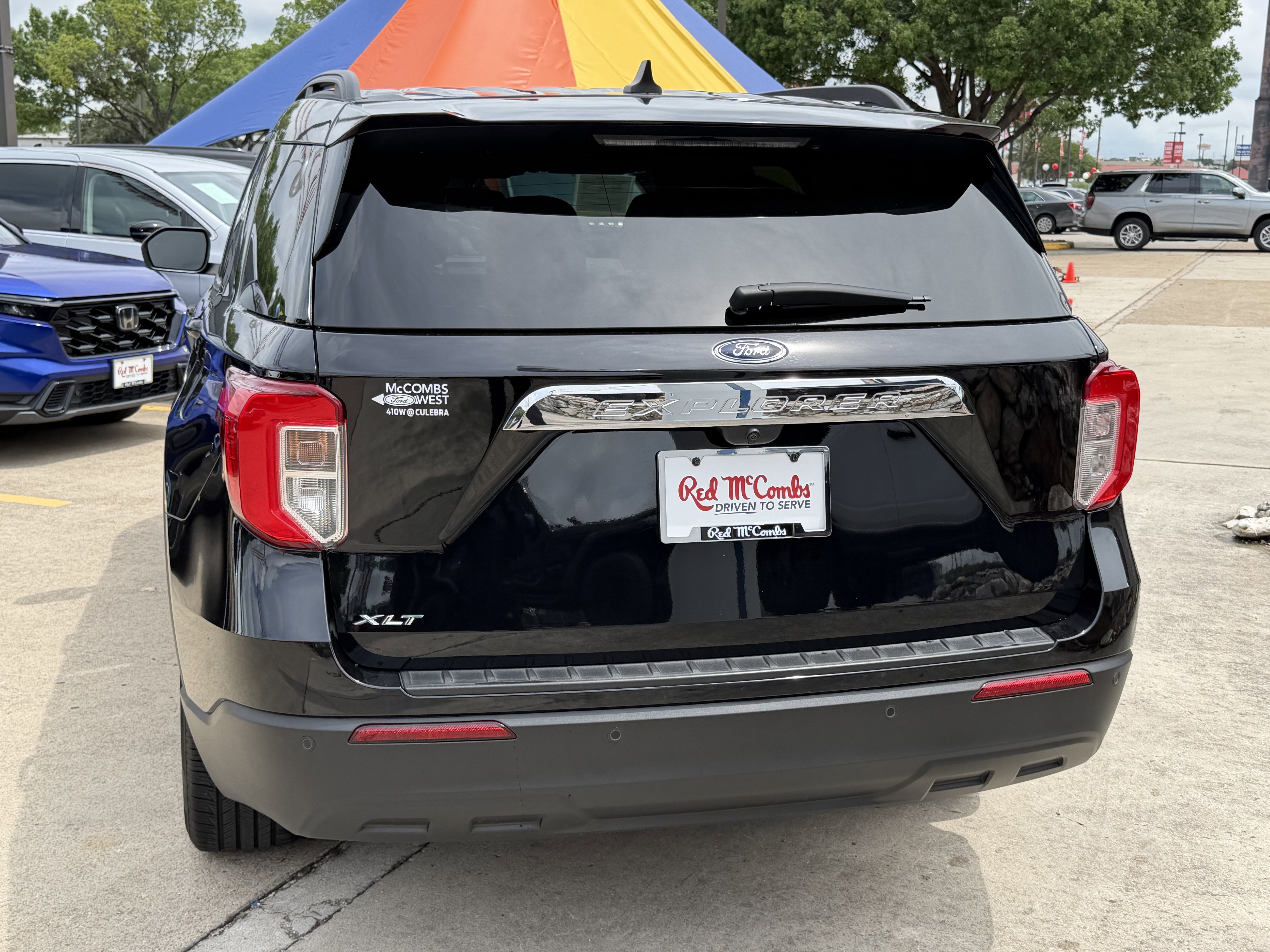 Certified 2024 Ford Explorer XLT RWD image 6