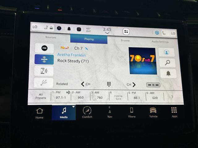 Used 2023 Jeep Grand Cherokee 4WD 4xe w/ Luxury Tech Group II image 12