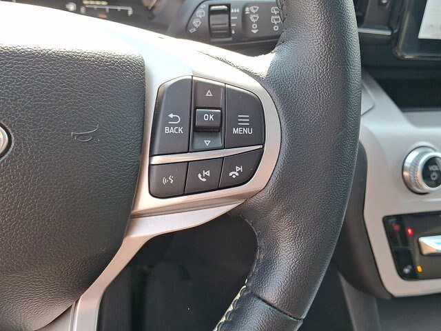 Certified 2023 Ford Explorer XLT w/ Equipment Group 202A AWD/4WD image 10