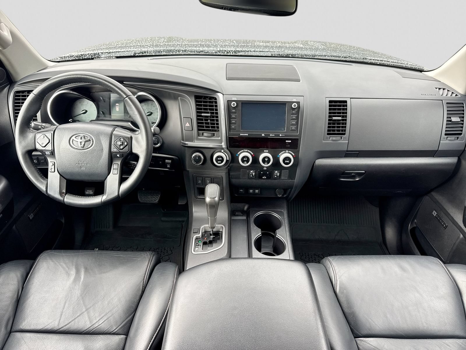 Used 2020 Toyota Sequoia TRD Pro AWD/4WD image 18