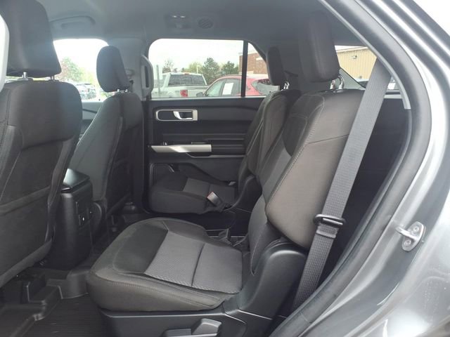 Certified 2024 Ford Explorer XLT AWD/4WD image 12