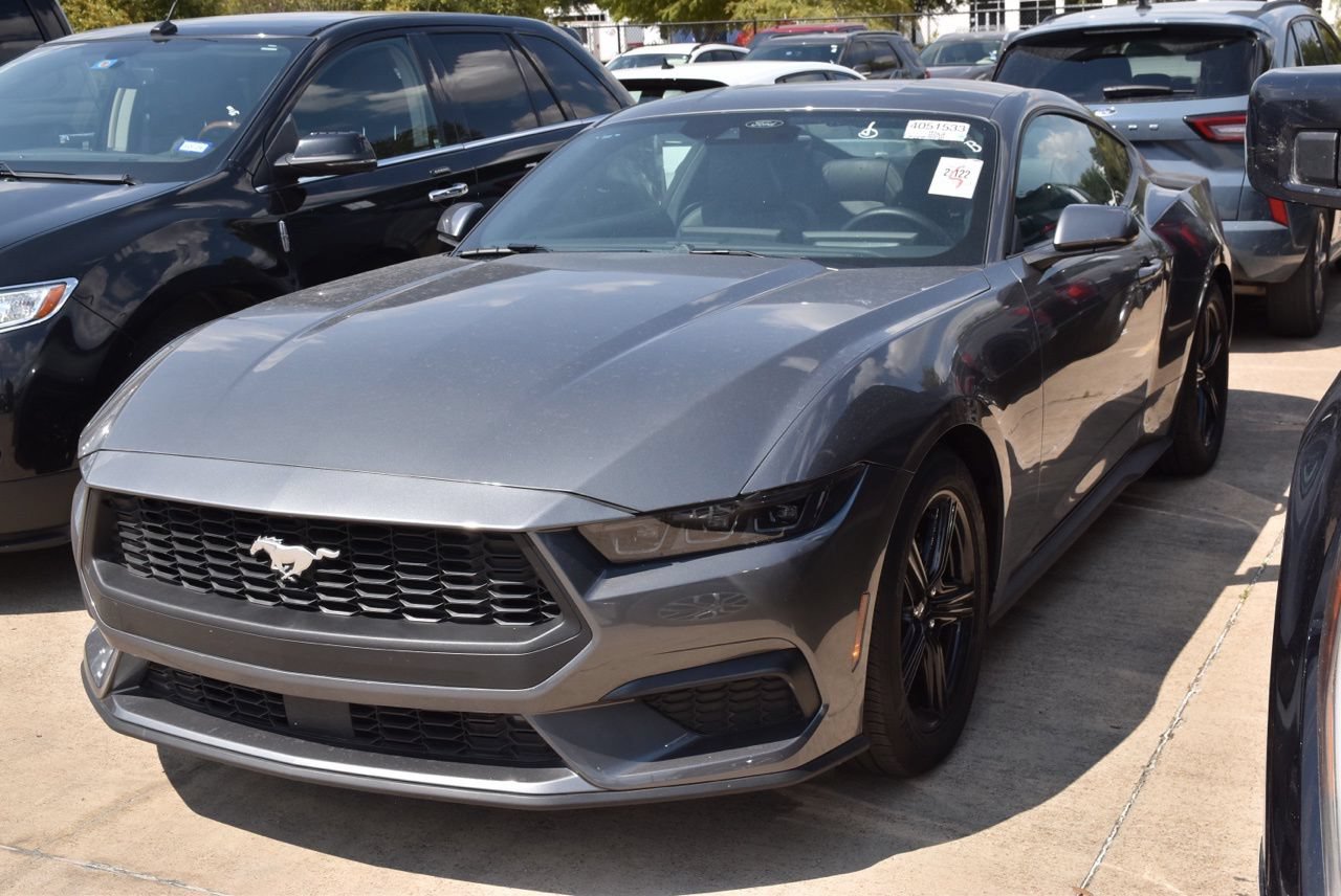 Certified 2026 Ford Mustang Premium RWD image 2