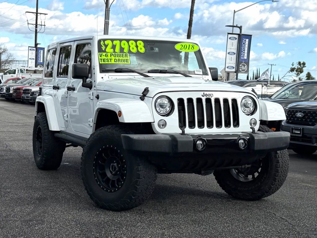 Used 2018 Jeep Wrangler Unlimited Sahara image 2