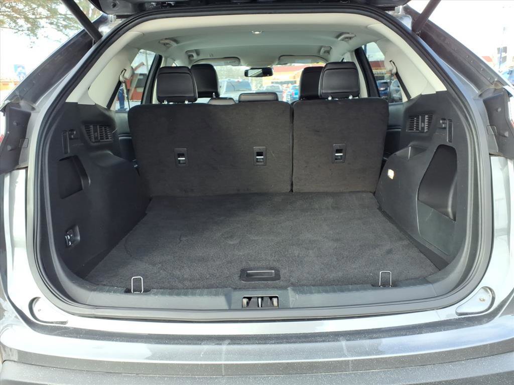 Certified 2024 Ford Edge SEL w/ Convenience Package image 10