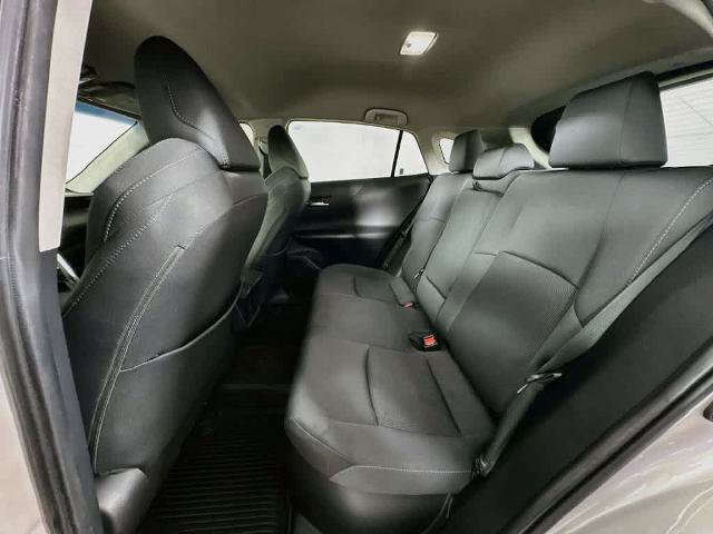 Used 2021 Toyota Venza LE AWD/4WD image 14