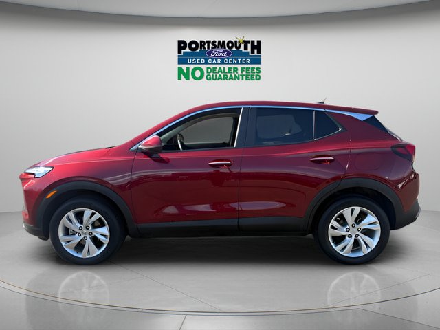 Used 2024 Buick Encore GX Preferred AWD/4WD image 2