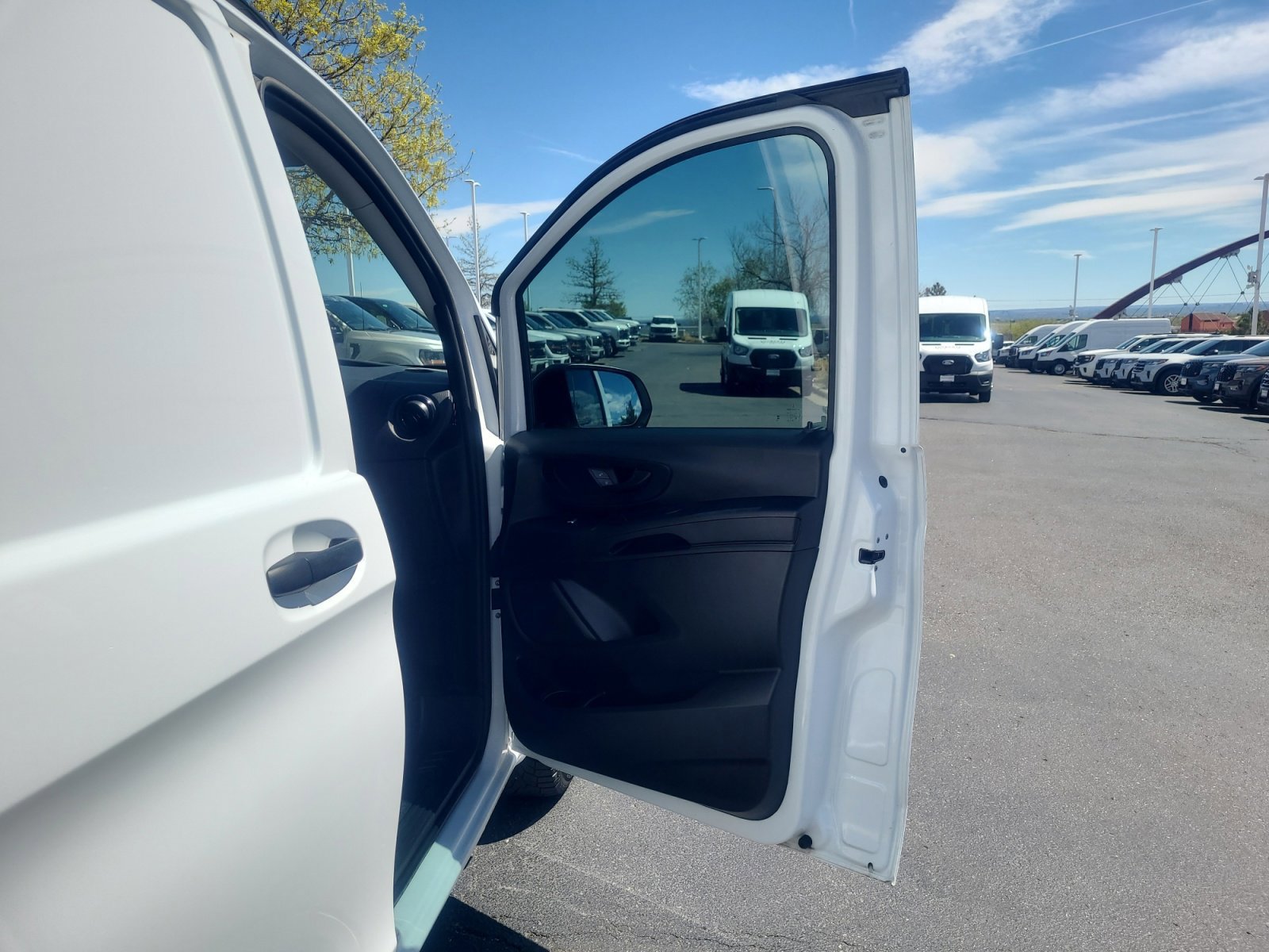 Used 2023 Mercedes-Benz Metris image 17