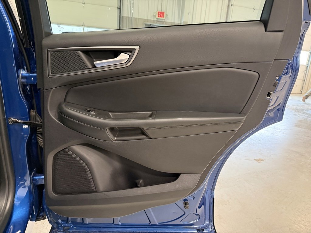 Certified 2021 Ford Edge SE w/ Cargo Accessory Package image 23