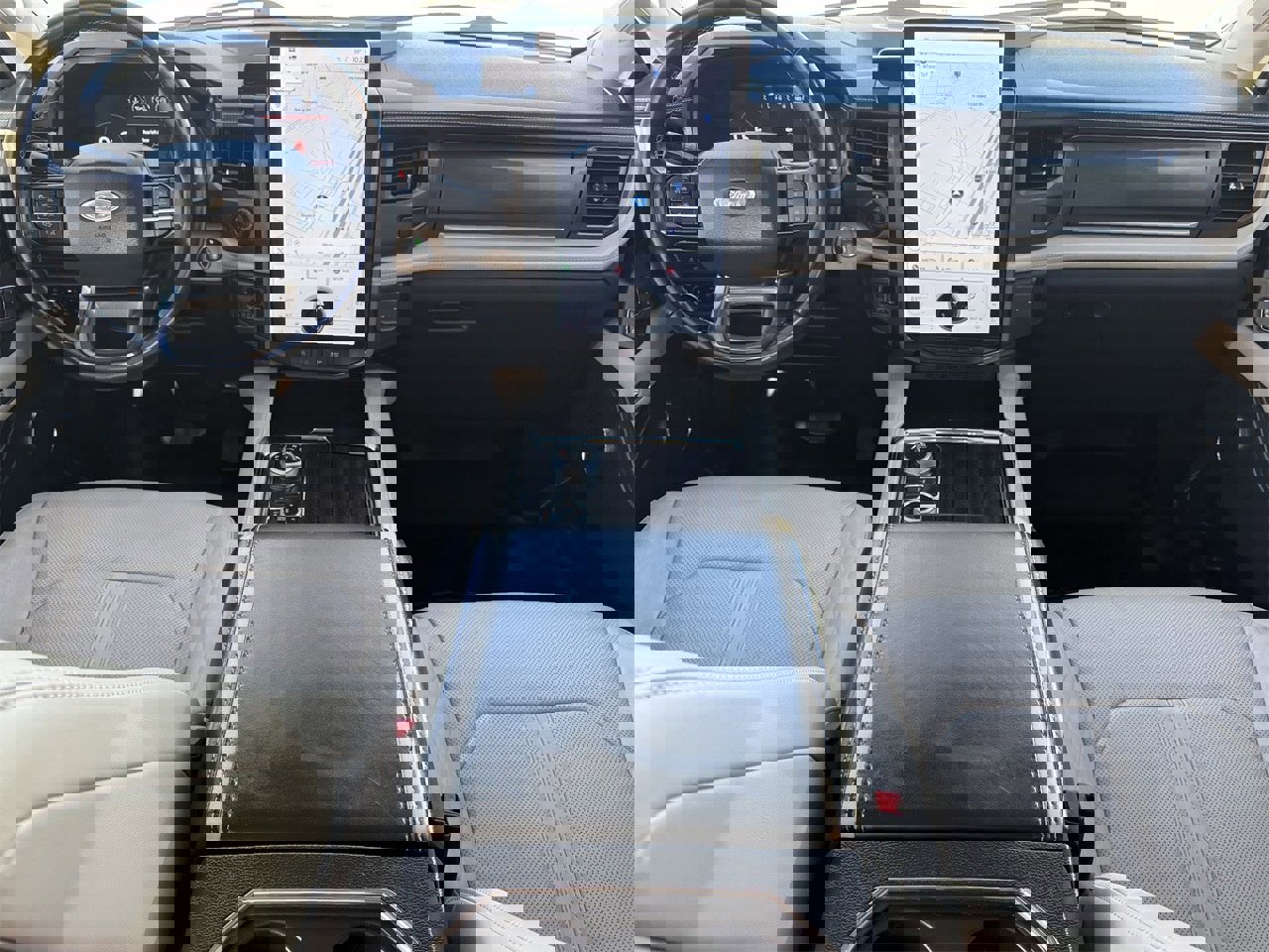 Certified 2023 Ford Expedition Max Platinum image 10