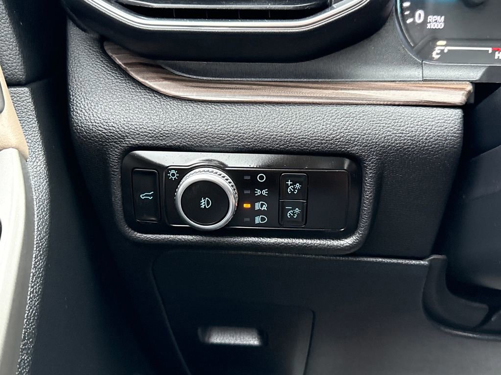 Certified 2023 Ford Explorer Limited w/ Limited Technology Package image 27