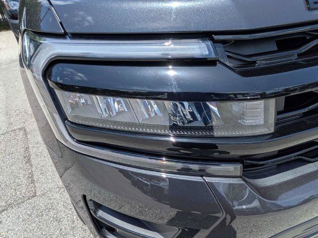Certified 2024 Ford Expedition Limited AWD/4WD image 9