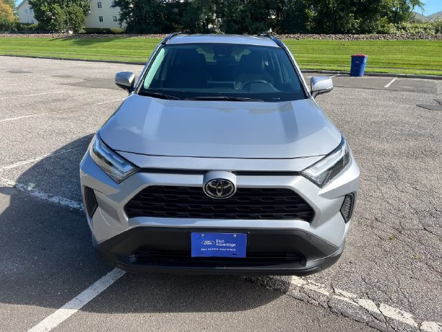 Used 2025 Toyota RAV4 XLE AWD/4WD image 3