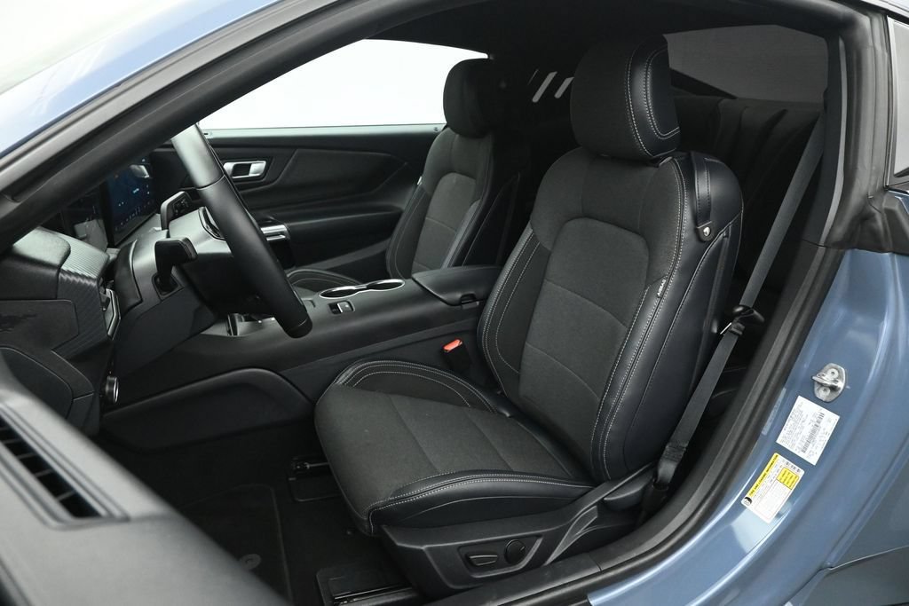 Certified 2025 Ford Mustang Coupe RWD image 12