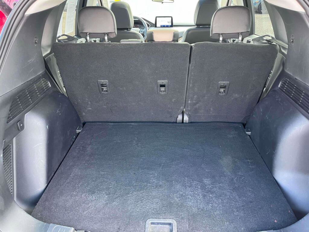 Certified 2022 Ford Escape SEL AWD/4WD image 19
