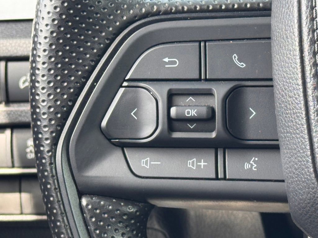 Used 2025 Toyota Tacoma SR5 RWD image 22