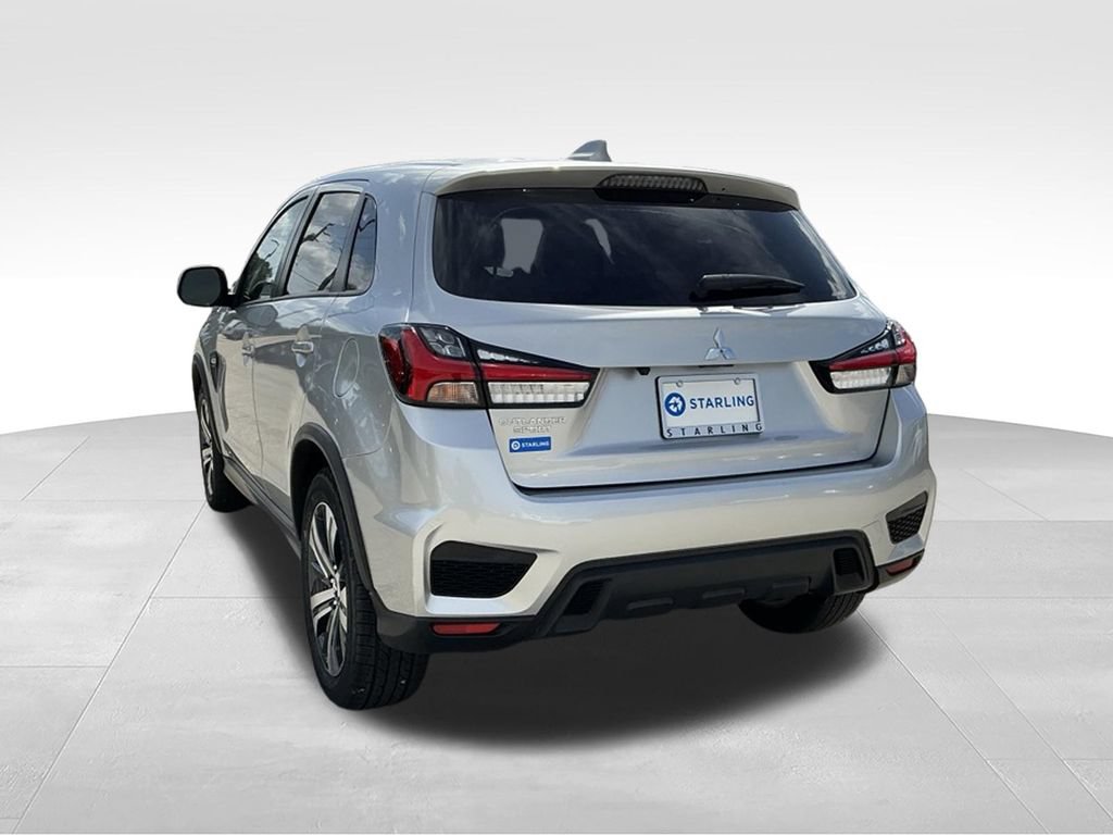 Used 2025 Mitsubishi Outlander Sport ES AWD/4WD image 4