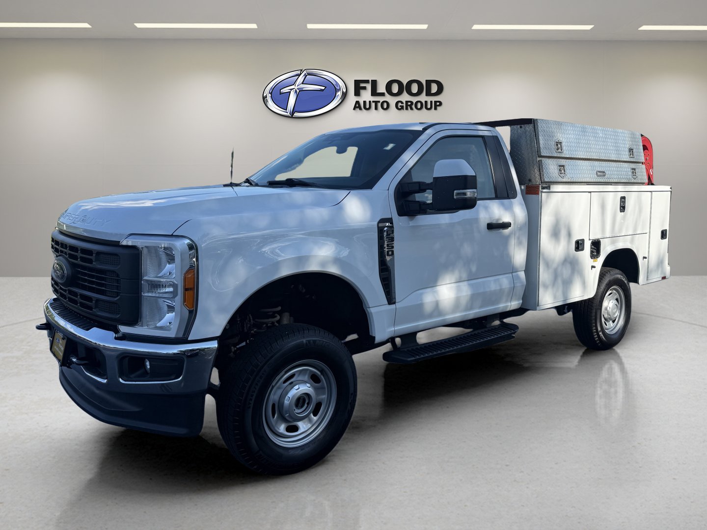 Certified 2023 Ford F350 XL w/ FX4 Off-Road Package AWD/4WD image 3