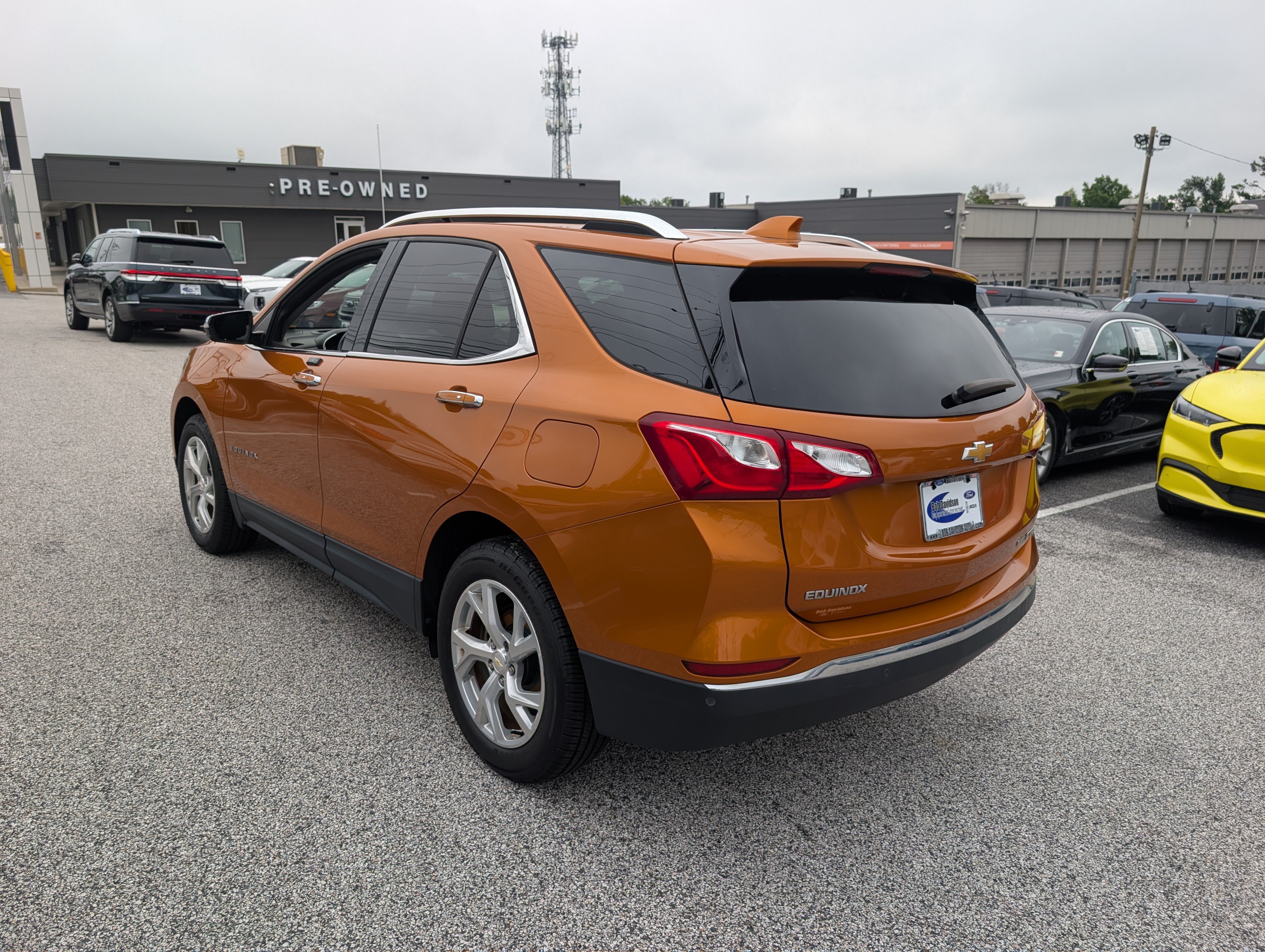 Used 2018 Chevrolet Equinox Premier AWD/4WD image 5