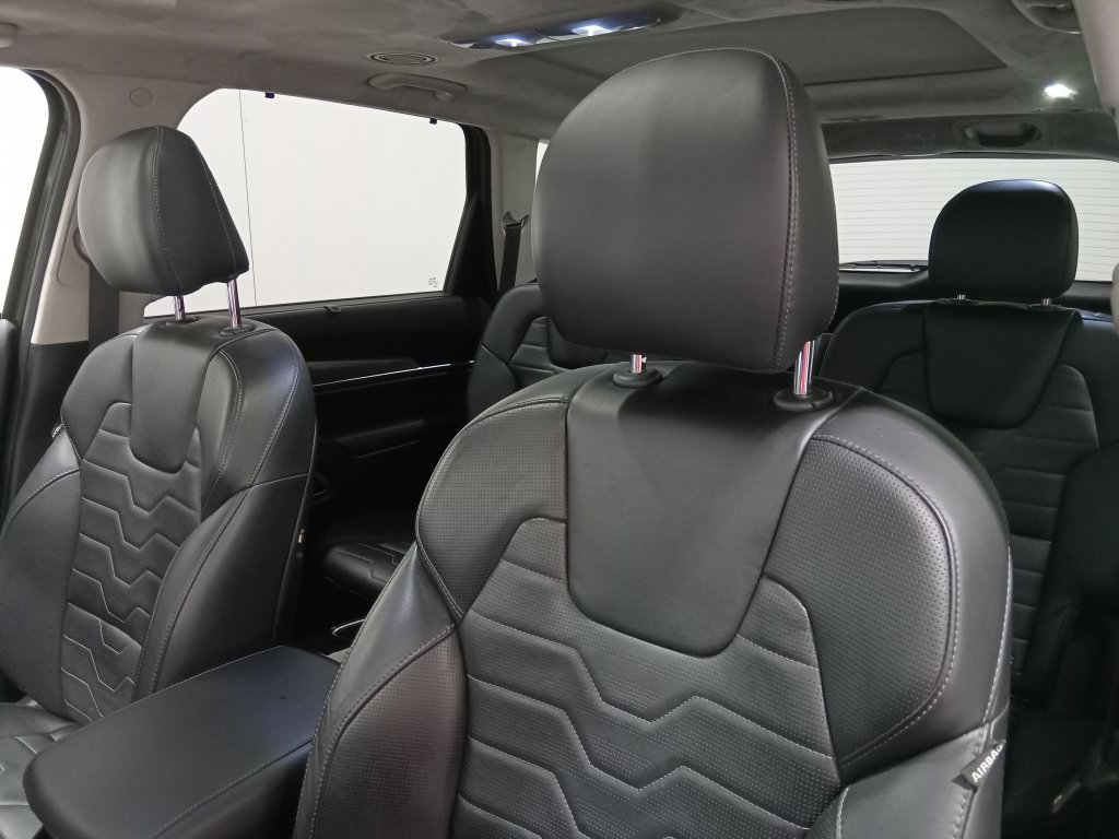 Used 2020 Kia Telluride SX w/ SX Prestige Package AWD/4WD image 18