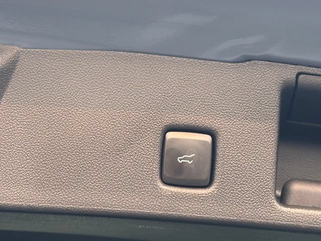 Certified 2024 Ford Escape ST-Line w/ Tech Pack #1 AWD/4WD image 28