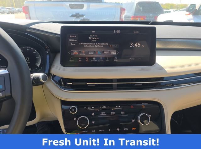Used 2023 INFINITI QX60 Luxe AWD/4WD image 10