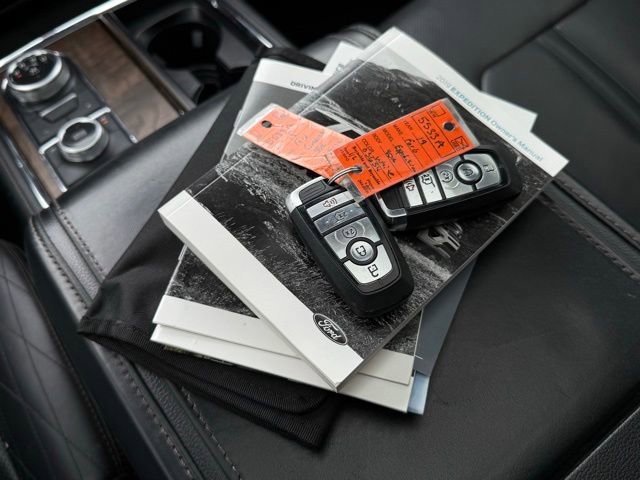 Certified 2019 Ford Expedition Max Platinum image 6