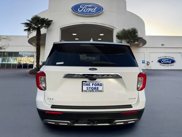 Certified 2023 Ford Explorer XLT w/ Equipment Group 202A image 7