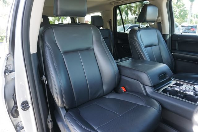 Certified 2023 Ford Expedition XLT RWD image 2