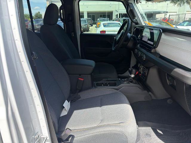 Used 2026 Jeep Gladiator Sport AWD/4WD image 39