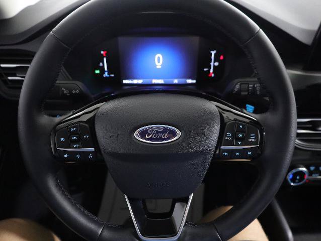 Certified 2025 Ford Escape Active w/ Cold Weather Package AWD/4WD image 17