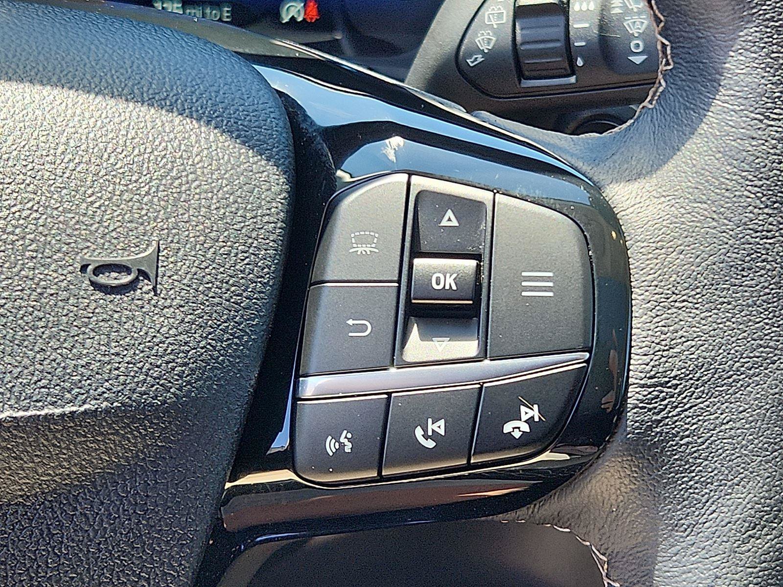 Certified 2022 Ford Escape Titanium w/ Titanium Elite Package AWD/4WD image 21