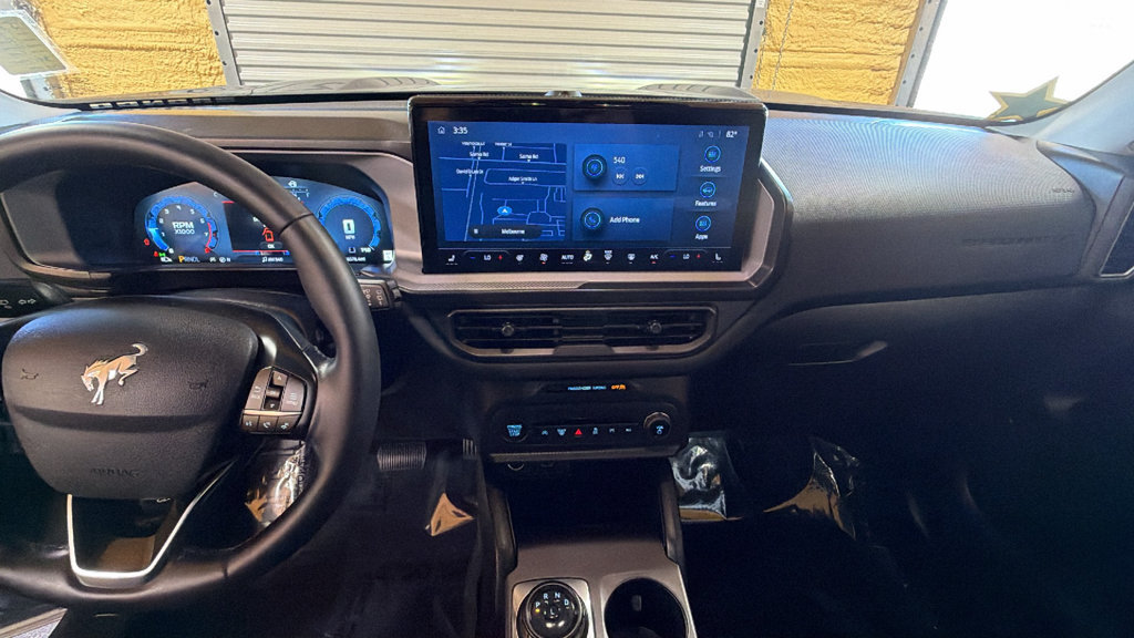 Certified 2025 Ford Bronco Sport Outer Banks w/ Outer Banks Tech Package+ AWD/4WD image 18