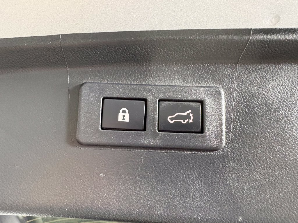 Used 2025 Subaru Outback Wilderness AWD/4WD image 33