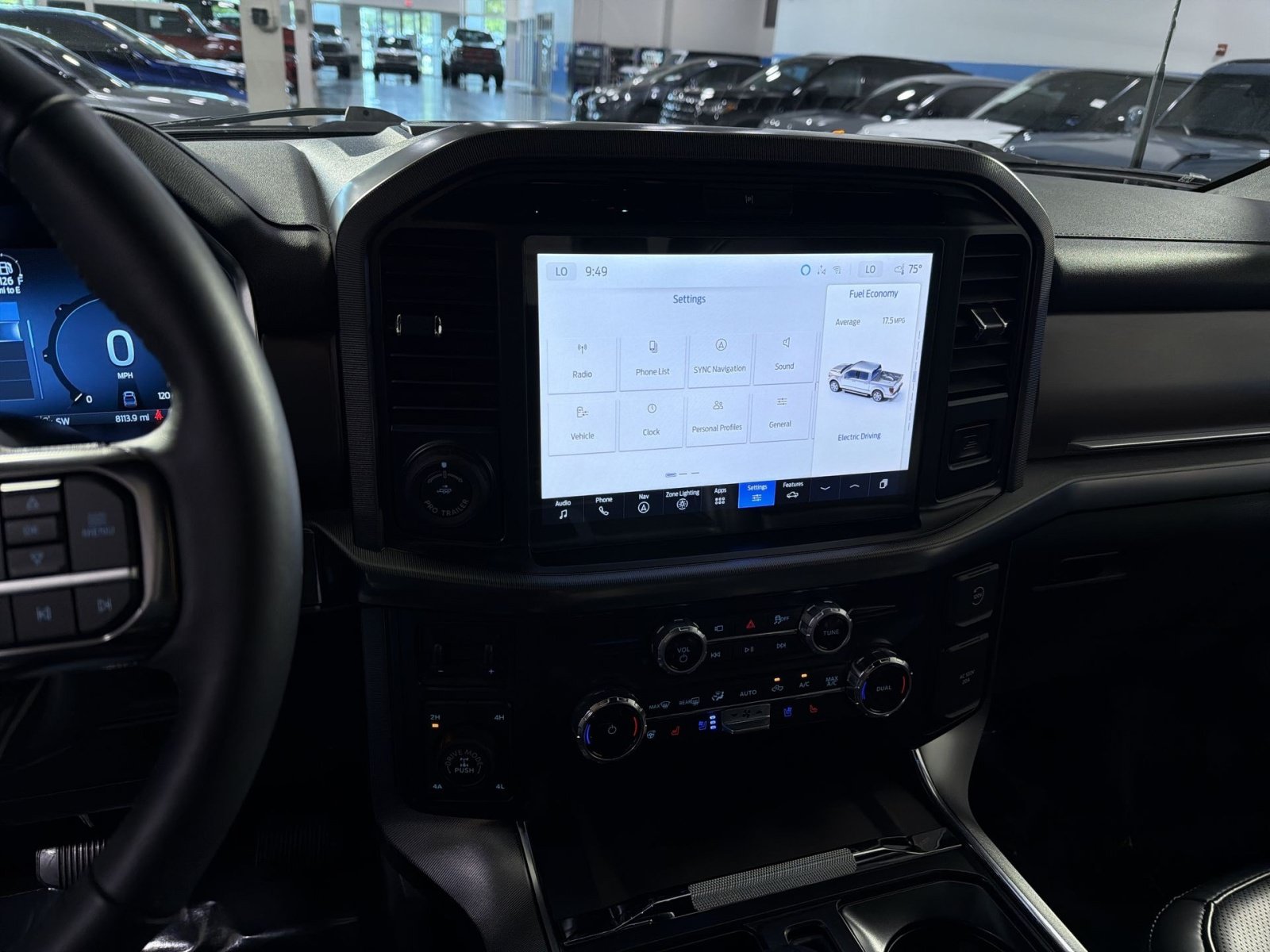 Certified 2025 Ford F150 Platinum AWD/4WD image 19