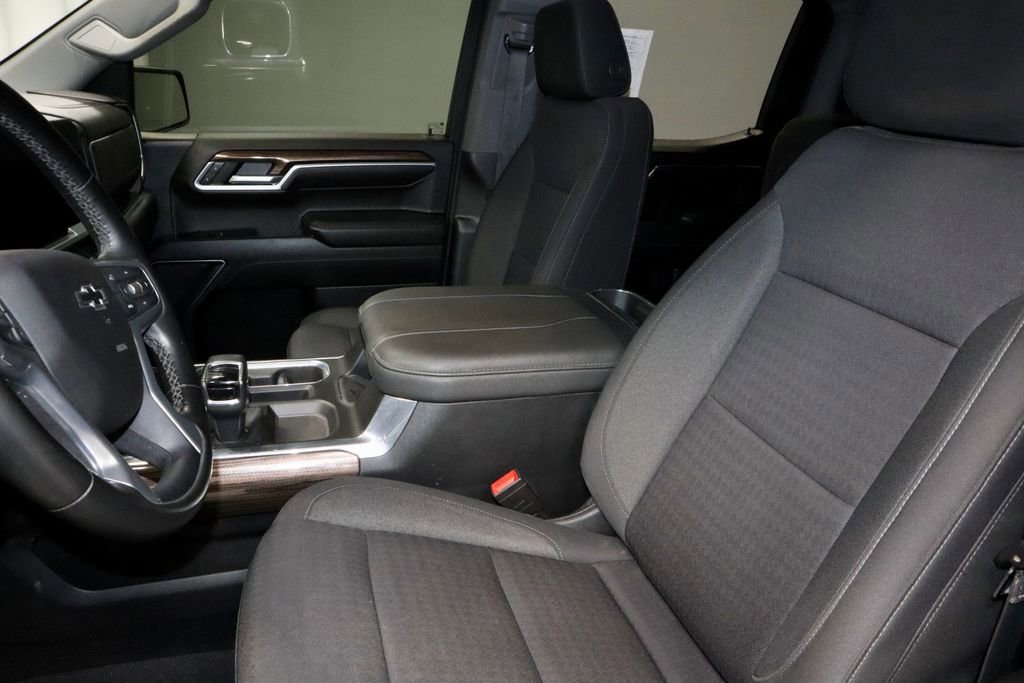 Used 2023 Chevrolet Silverado 1500 RST image 22