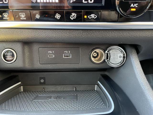 Used 2022 Nissan Rogue SV image 27