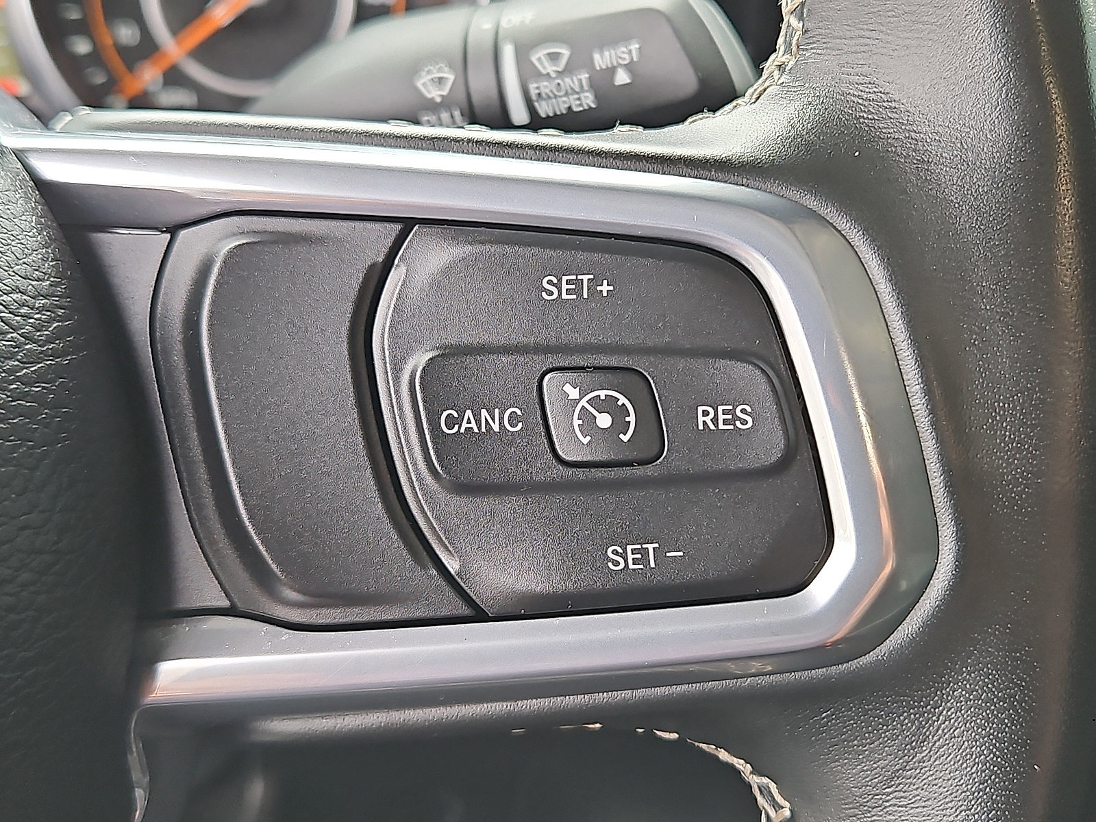 Used 2022 Jeep Gladiator Overland w/ Popular Equipment Package image 23