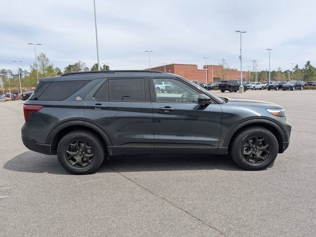 Certified 2022 Ford Explorer Timberline w/ Timberline Technology Package AWD/4WD image 3