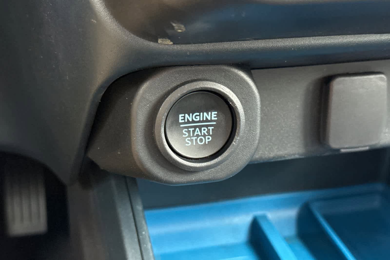 Certified 2025 Ford Maverick XLT w/ Equipment Group 302A AWD/4WD image 23