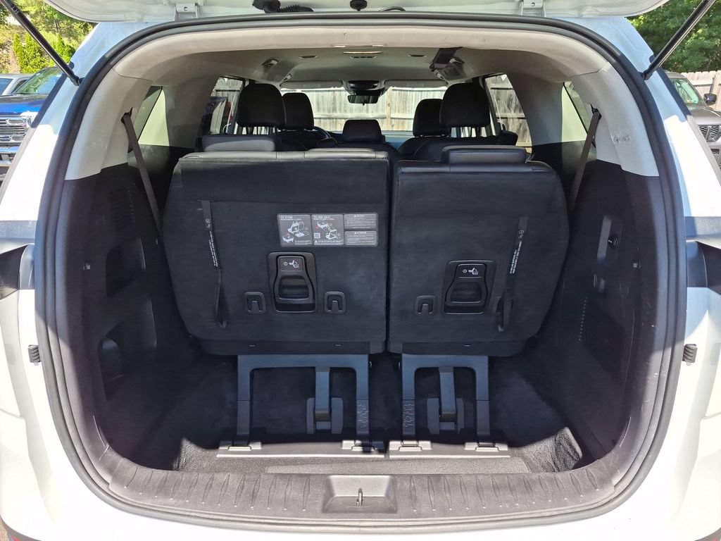 Used 2024 Kia Carnival LX FWD image 36