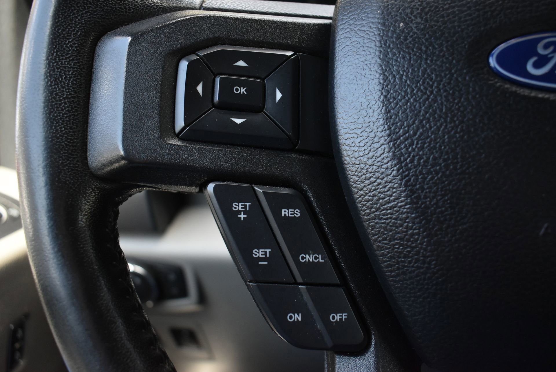 Certified 2019 Ford F150 XLT w/ Equipment Group 302A Luxury image 20